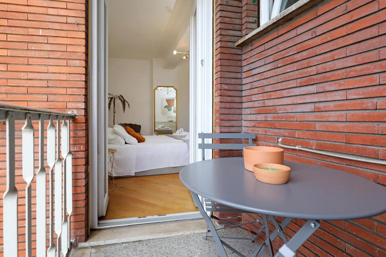 Re Di Roma - Charme Apartment Ngoại thất bức ảnh